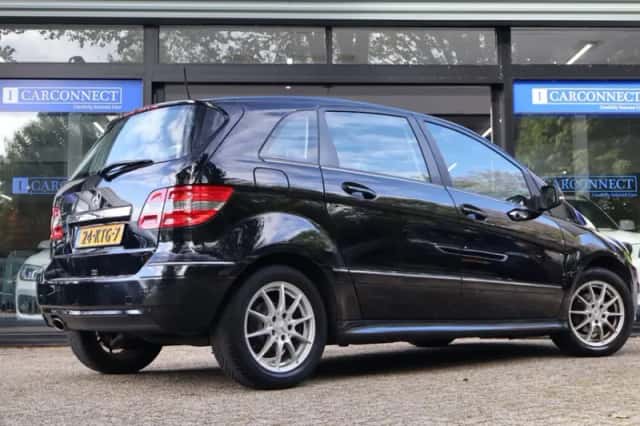 Mercedes-Benz B-Klasse (2010) thumbnail 2