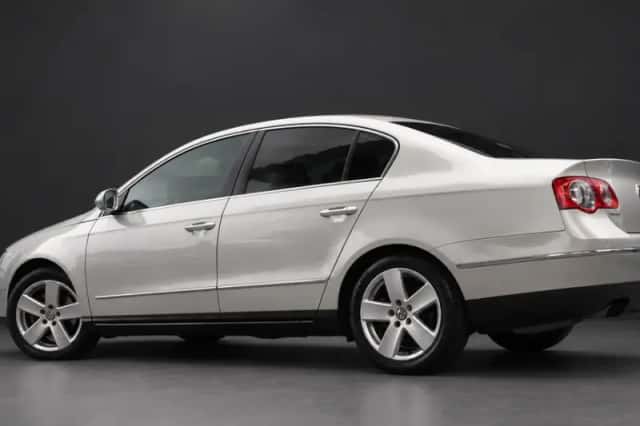Volkswagen Passat (2008) thumbnail 6
