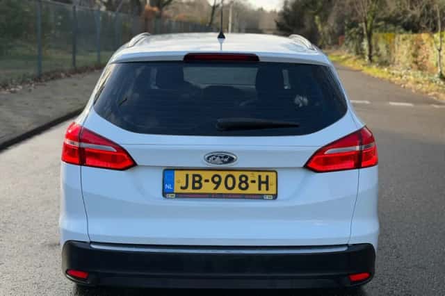 Ford Focus (2016) thumbnail 5