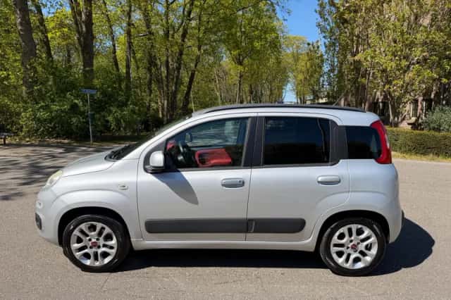 Fiat Panda (2012) thumbnail 2