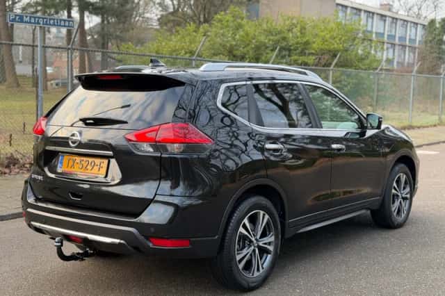 Nissan X-Trail (2018) thumbnail 6
