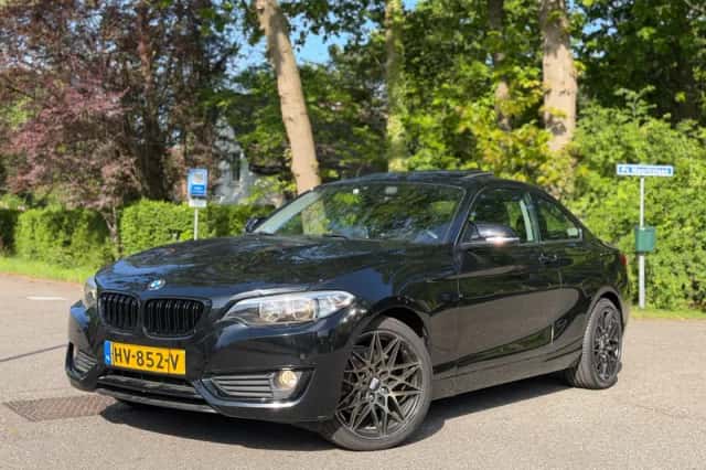 BMW 2-Serie (2016) thumbnail 1