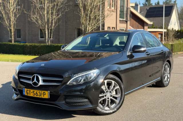 Mercedes-Benz C-Klasse (2015) thumbnail 1