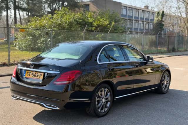 Mercedes-Benz C-Klasse (2015) thumbnail 6