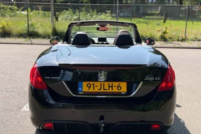 Peugeot 308 (2009) thumbnail 5
