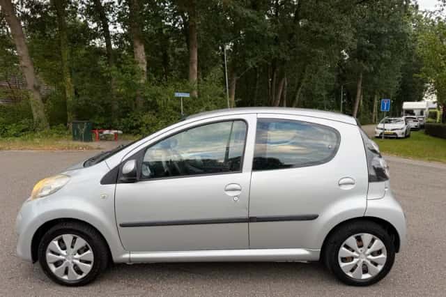 Citroën C1 (2011) thumbnail 2