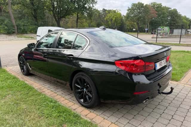 BMW 5-Serie (2019) thumbnail 2