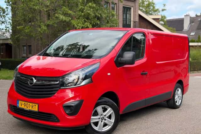 Opel Vivaro (2018) thumbnail 1