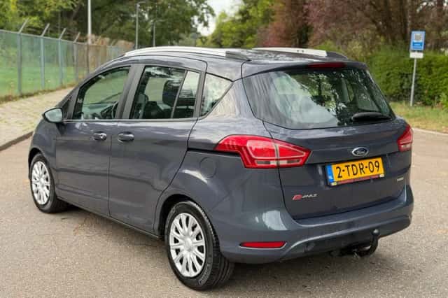 Ford B-Max (2014) thumbnail 5
