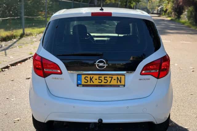 Opel Meriva (2012) thumbnail 5