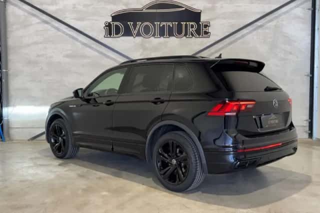 Volkswagen Tiguan (2022) thumbnail 4
