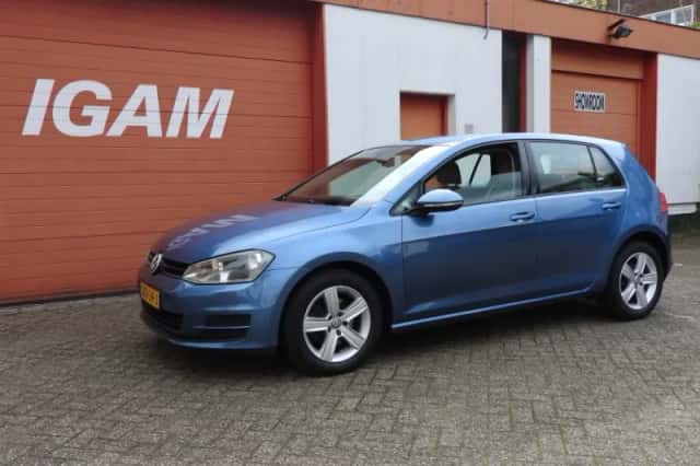Volkswagen Golf (2013) thumbnail 5