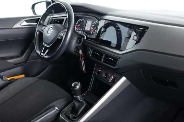 Volkswagen Polo (2018) thumbnail 4