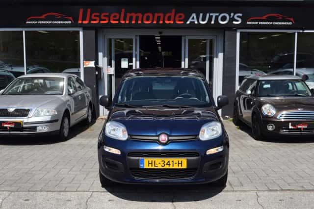 Fiat Panda (2016) thumbnail 3
