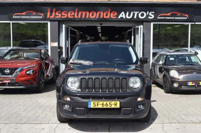 Jeep Renegade (2018) thumbnail 3