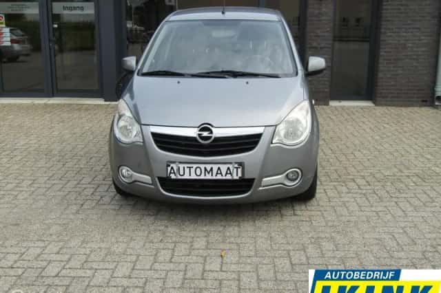 Opel Agila (2014) thumbnail 2