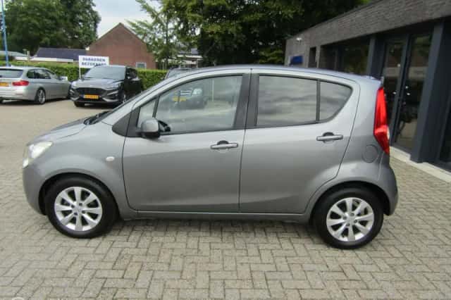 Opel Agila (2014) thumbnail 6
