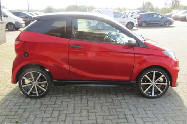 Aixam Coupé (2018) thumbnail 6