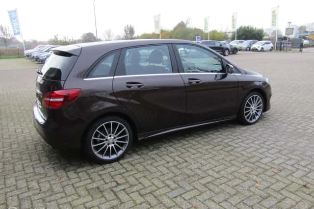 Mercedes-Benz B-Klasse (2015) thumbnail 5