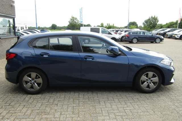 BMW 1-Serie (2020) thumbnail 4