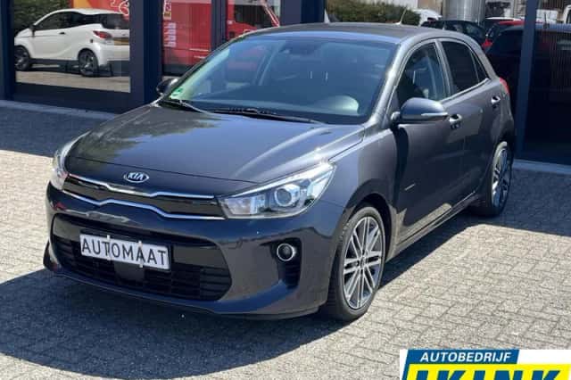 Kia Rio (2017) thumbnail 1