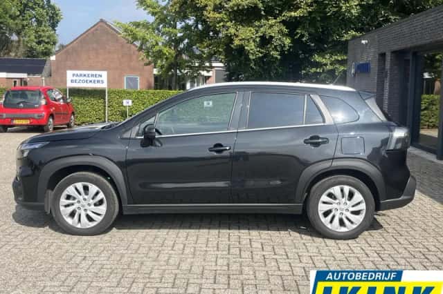 Suzuki SX4 S-Cross (2022) thumbnail 3