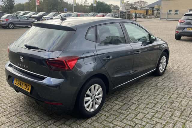 SEAT Ibiza (2020) thumbnail 5