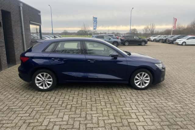 Audi A3 (2021) thumbnail 6