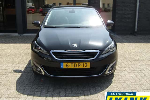 Peugeot 308 (2014) thumbnail 2