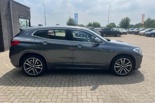 BMW X2 (2019) thumbnail 5