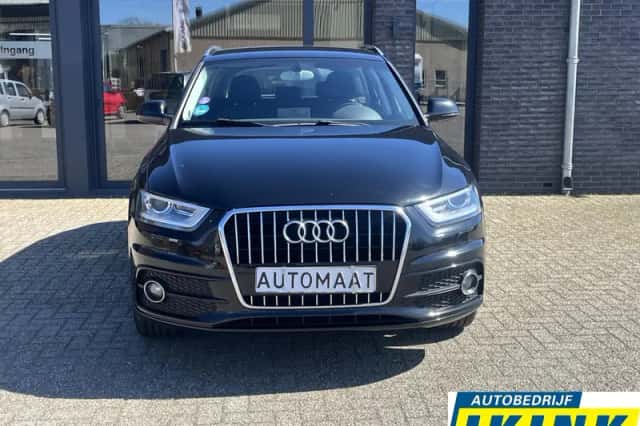 Audi Q3 (2014) thumbnail 2