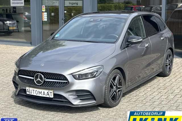 Mercedes-Benz B-Klasse (2019) thumbnail 1