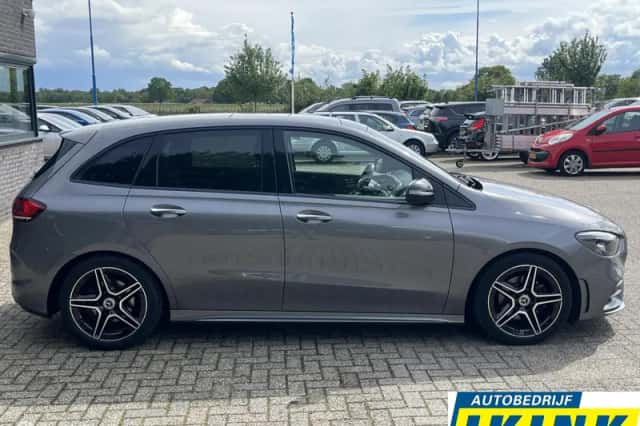 Mercedes-Benz B-Klasse (2019) thumbnail 3