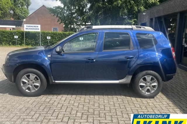 Dacia Duster (2016) thumbnail 3