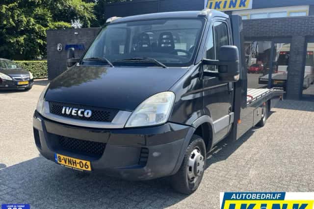 Iveco Daily (2011) thumbnail 1