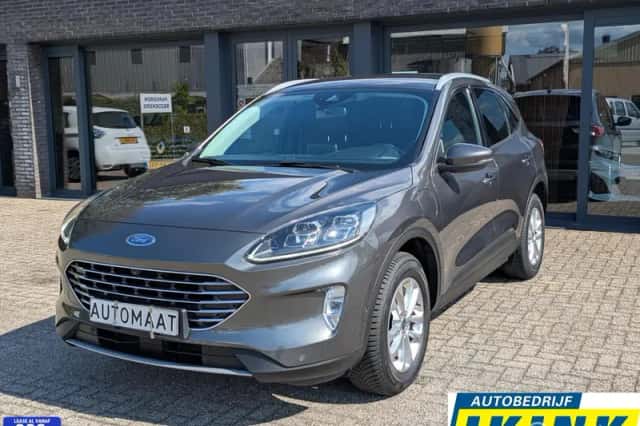 Ford Kuga (2022) thumbnail 1