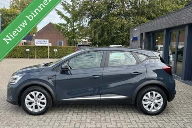 Renault Captur (2020) thumbnail 5