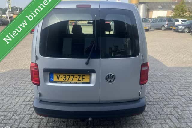 Volkswagen Caddy (2019) thumbnail 4