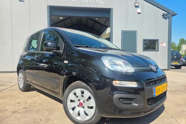 Fiat Panda (2016) thumbnail 2