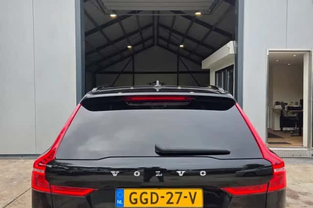 Volvo XC60 (2019) thumbnail 6
