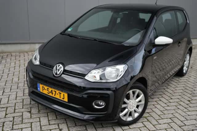 Volkswagen Up! (2016) thumbnail 4