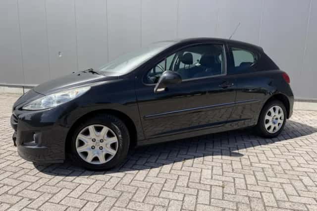 Peugeot 207 (2011) thumbnail 4