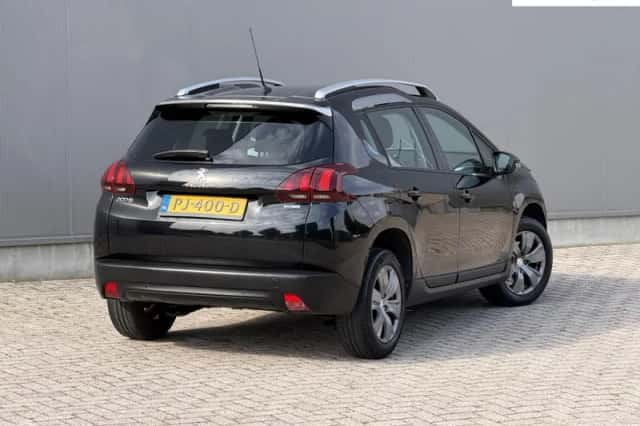 Peugeot 2008 (2017) thumbnail 3