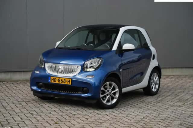 Smart ForTwo (2015) thumbnail 1