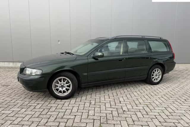 Volvo V70 (2000) thumbnail 3