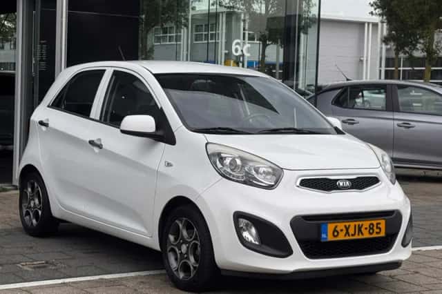 Kia Picanto (2014) thumbnail 5