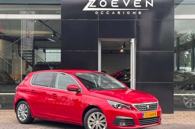 Peugeot 308 (2018) thumbnail 3