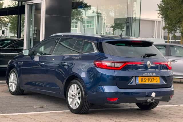Renault Mégane (2018) thumbnail 6