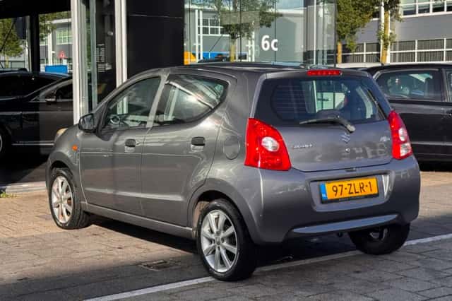 Suzuki Alto (2013) thumbnail 4