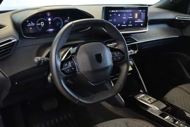 Peugeot e-2008 (2025) thumbnail 4